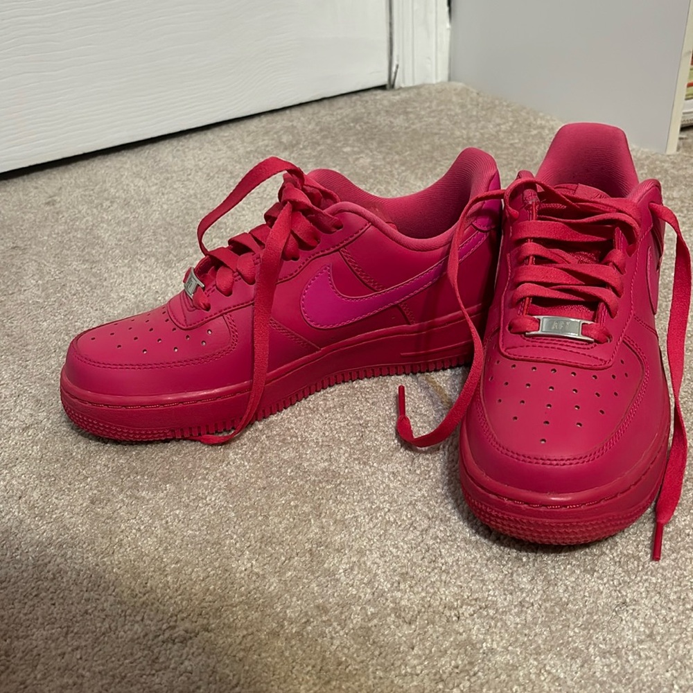 Air Force 1 “fireberry”